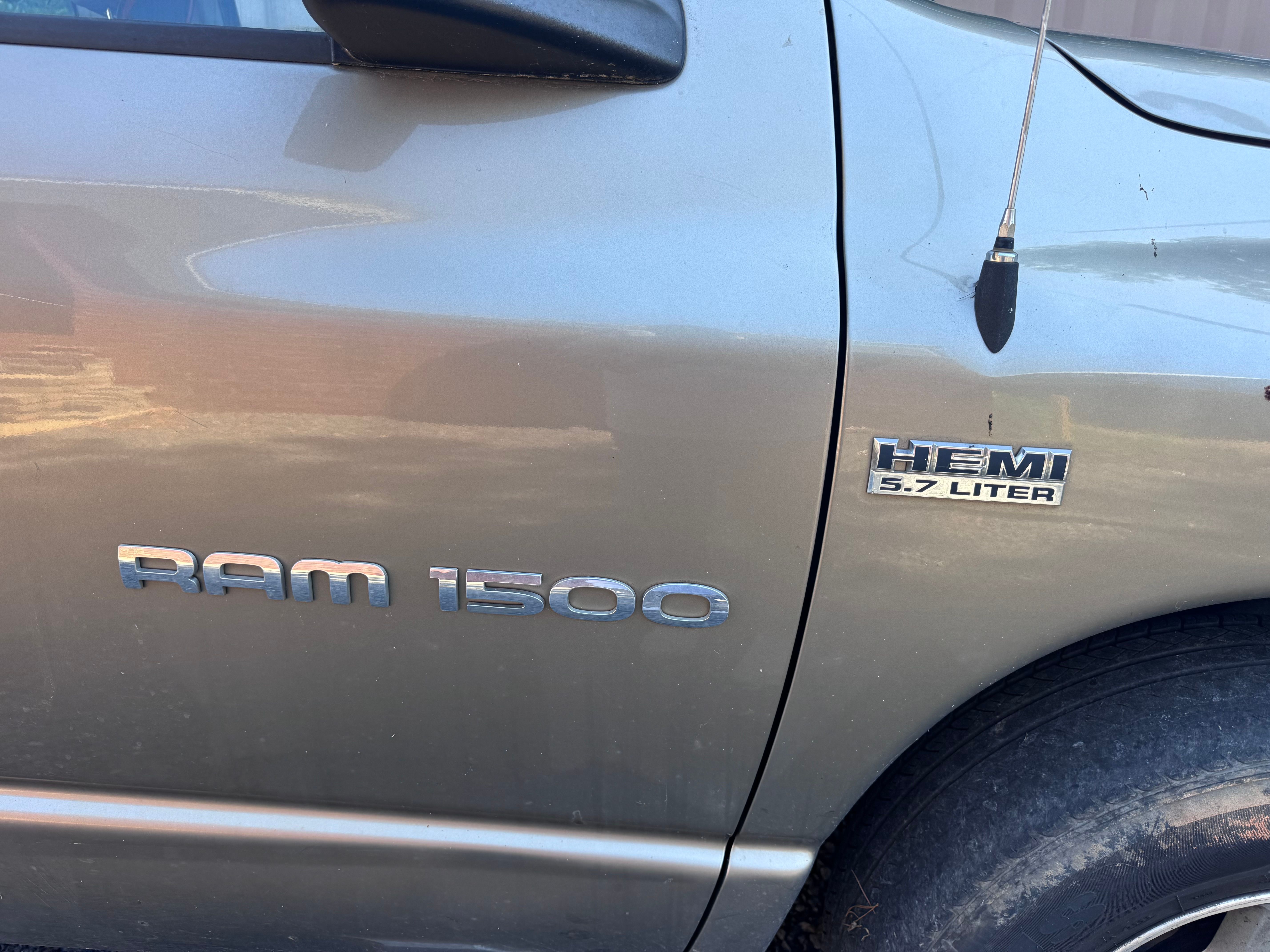 Used 2007 Dodge Ram 1500 Truck SLT w/ Trailer Tow Group RWD image 5