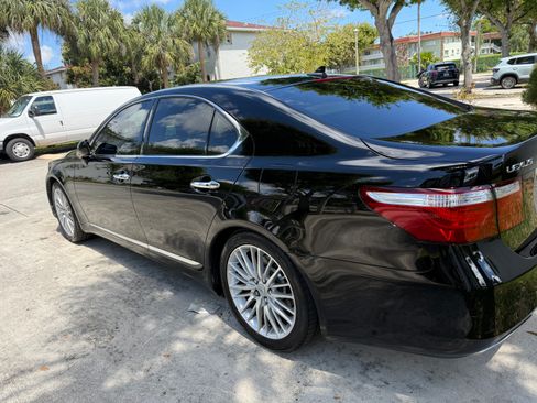Used 2008 Lexus LS 460 image 1