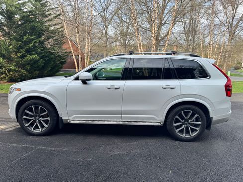 Used 2019 Volvo XC90 T6 Momentum w/ Advanced Package AWD/4WD image 13