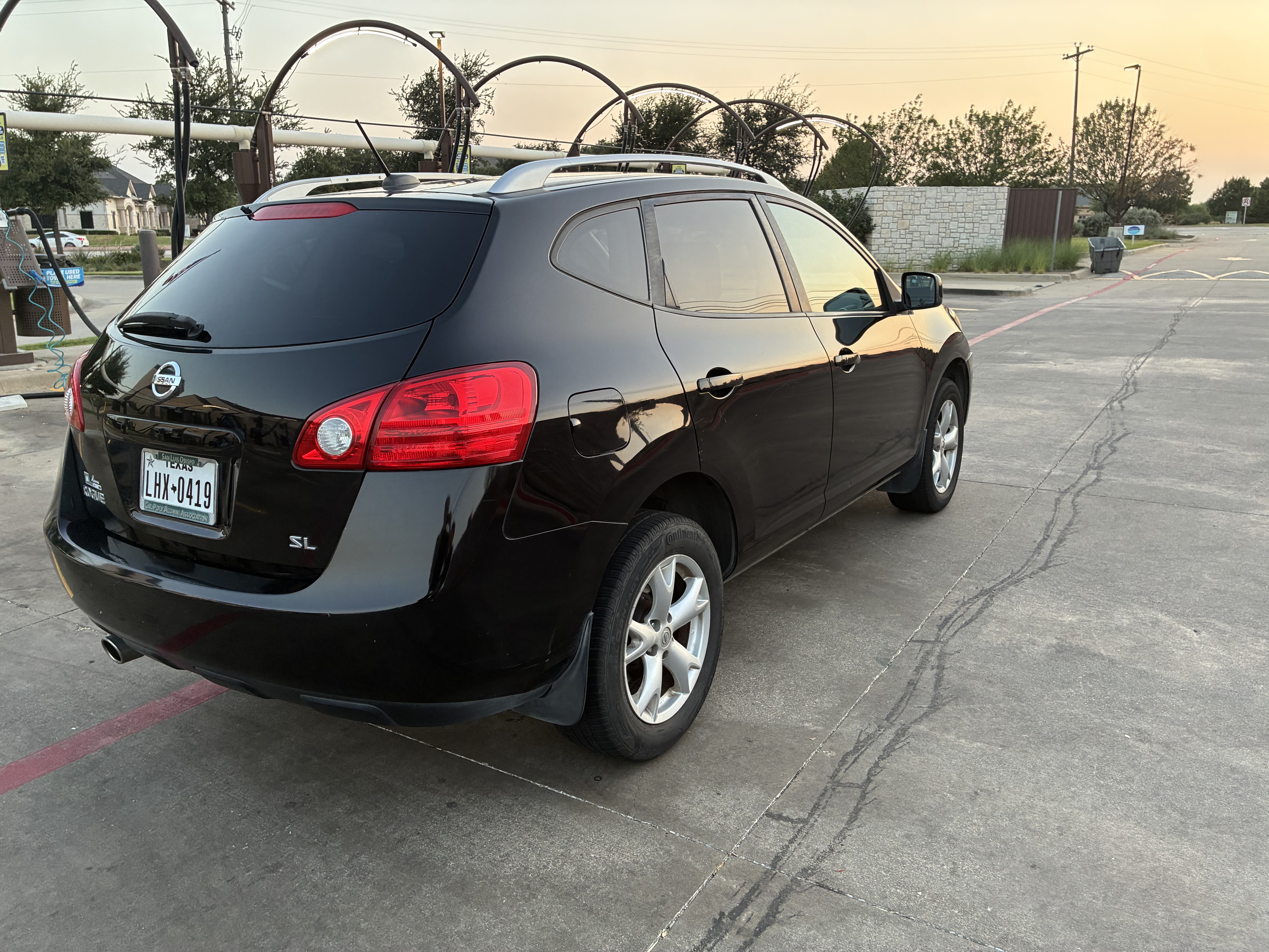 Used 2009 Nissan Rogue SL w/ Premium Pkg FWD image 5