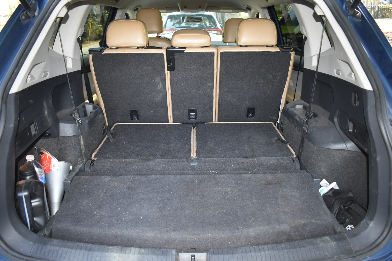 Used 2018 Volkswagen Tiguan S FWD image 8