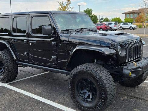 Used 2022 Jeep Wrangler Unlimited Rubicon 392 w/ Trailer Tow Package image 4