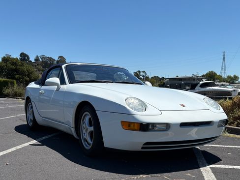 Used 1993 Porsche 968 Cabriolet RWD image 10