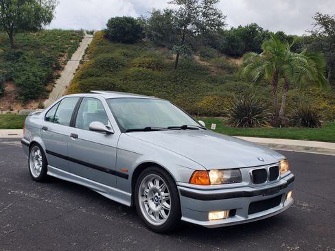 Used 1998 BMW M3 Sedan image 1