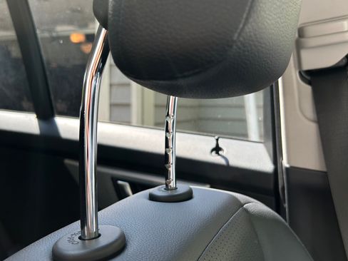 Used 2014 Mercedes-Benz GLK 350 4MATIC image 12