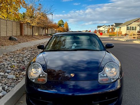 Used 2001 Porsche 911 Carrera image 5