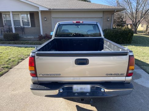 Used 2001 Chevrolet Silverado 1500 LS image 5