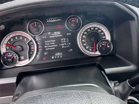 Used 2018 RAM 3500 Tradesman image 4