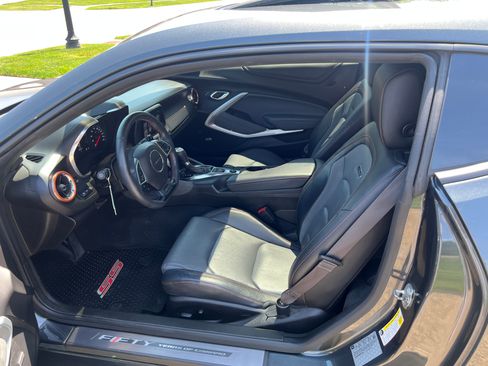 Used 2017 Chevrolet Camaro SS w/ 50th Anniversary Edition RWD image 5