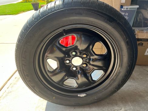 Used 2012 Chevrolet Camaro LS RWD image 14