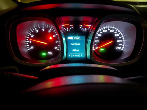 Used 2017 Chevrolet Equinox LT w/ Convenience Package image 6