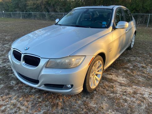 Used 2011 BMW 328i xDrive Sedan image 4