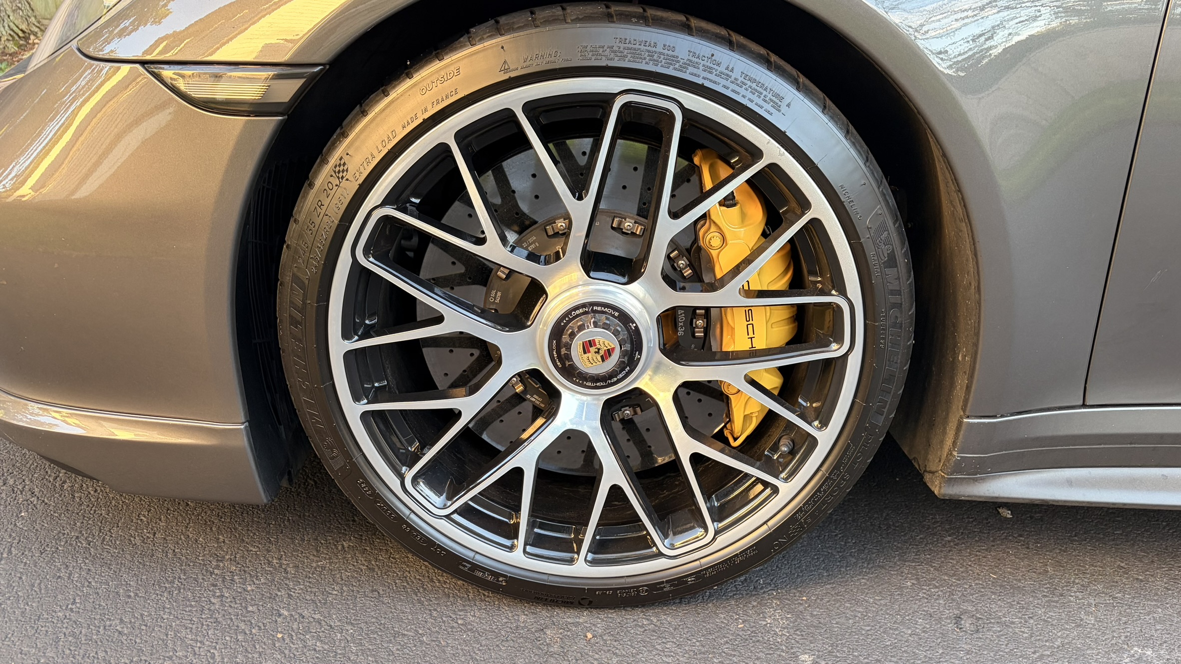 Used 2015 Porsche 911 Turbo S AWD/4WD image 14