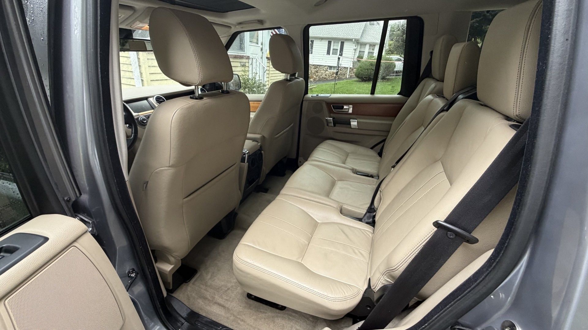 Used 2012 Land Rover LR4 HSE AWD/4WD image 9