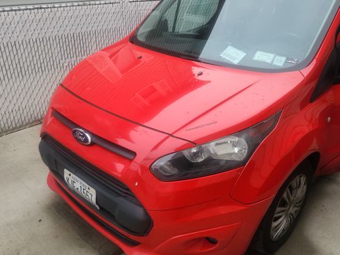 Used 2015 Ford Transit Connect XLT image 2