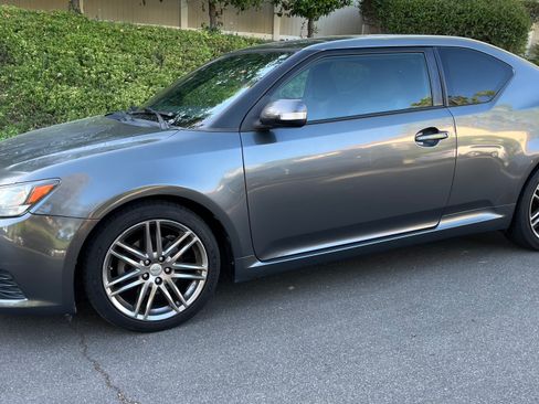 Used 2012 Scion tC image 1