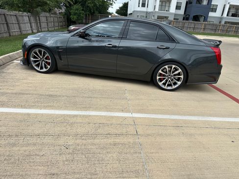 Used 2016 Cadillac CTS V w/ Carbon Fiber Package RWD image 9