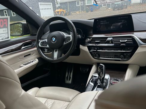 Used 2019 BMW 640i Gran Turismo xDrive w/ M Sport Package image 12