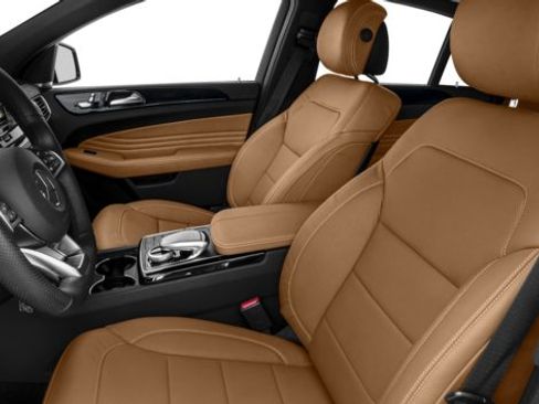 Used 2016 Mercedes-Benz GLE 450 4MATIC Coupe image 2