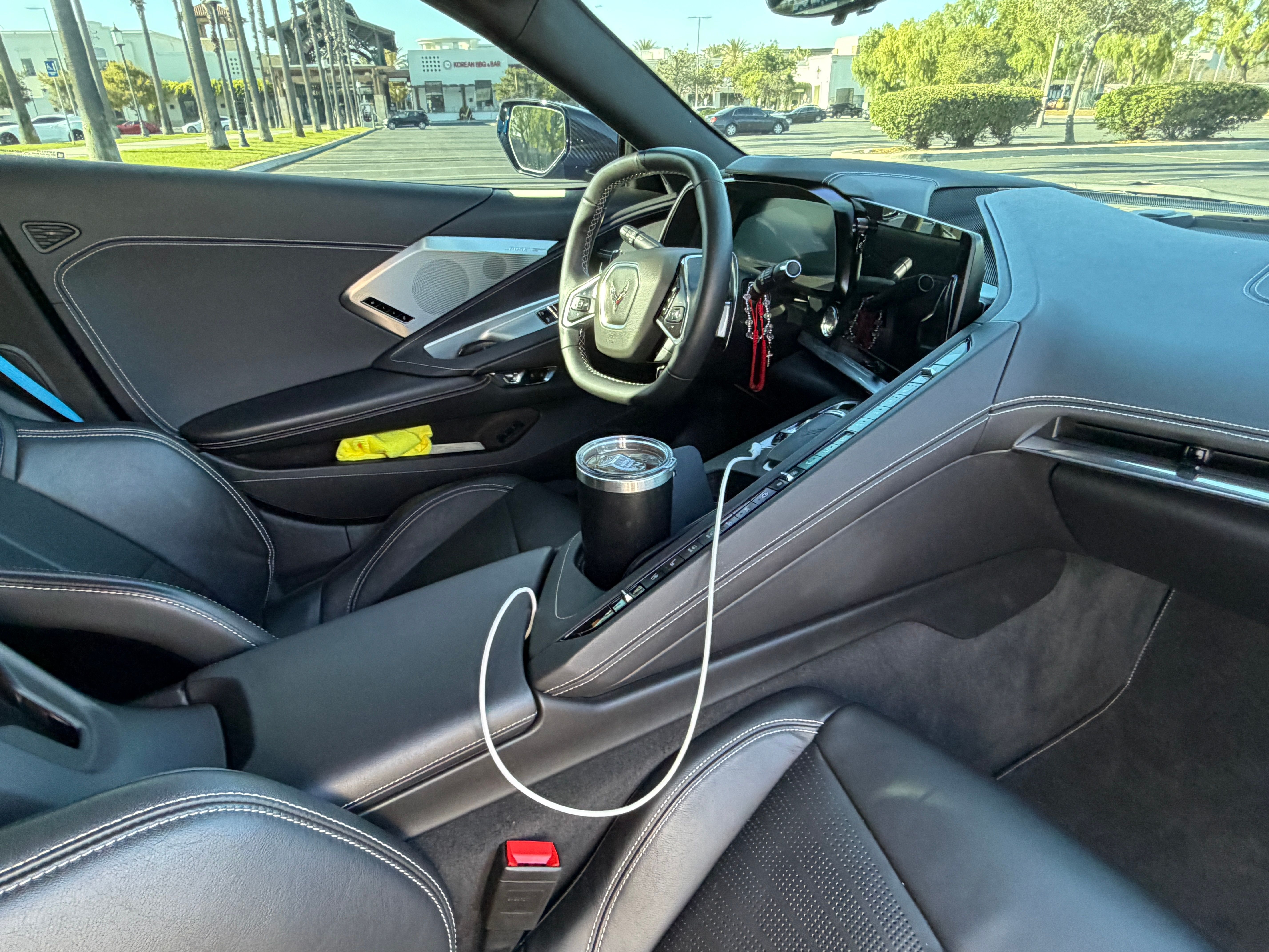 Used 2020 Chevrolet Corvette Stingray Preferred Cpe w/ 2LT Preferred Equipment Group RWD image 19