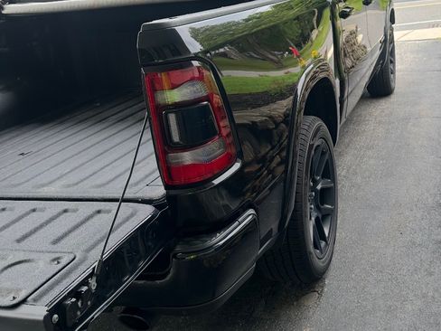 Used 2021 RAM 1500 Laramie AWD/4WD image 19