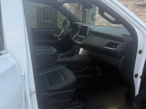 Used 2021 Chevrolet Tahoe LT image 9