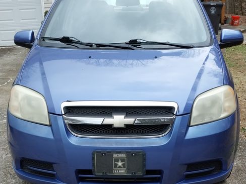 Used 2009 Chevrolet Aveo LT image 1