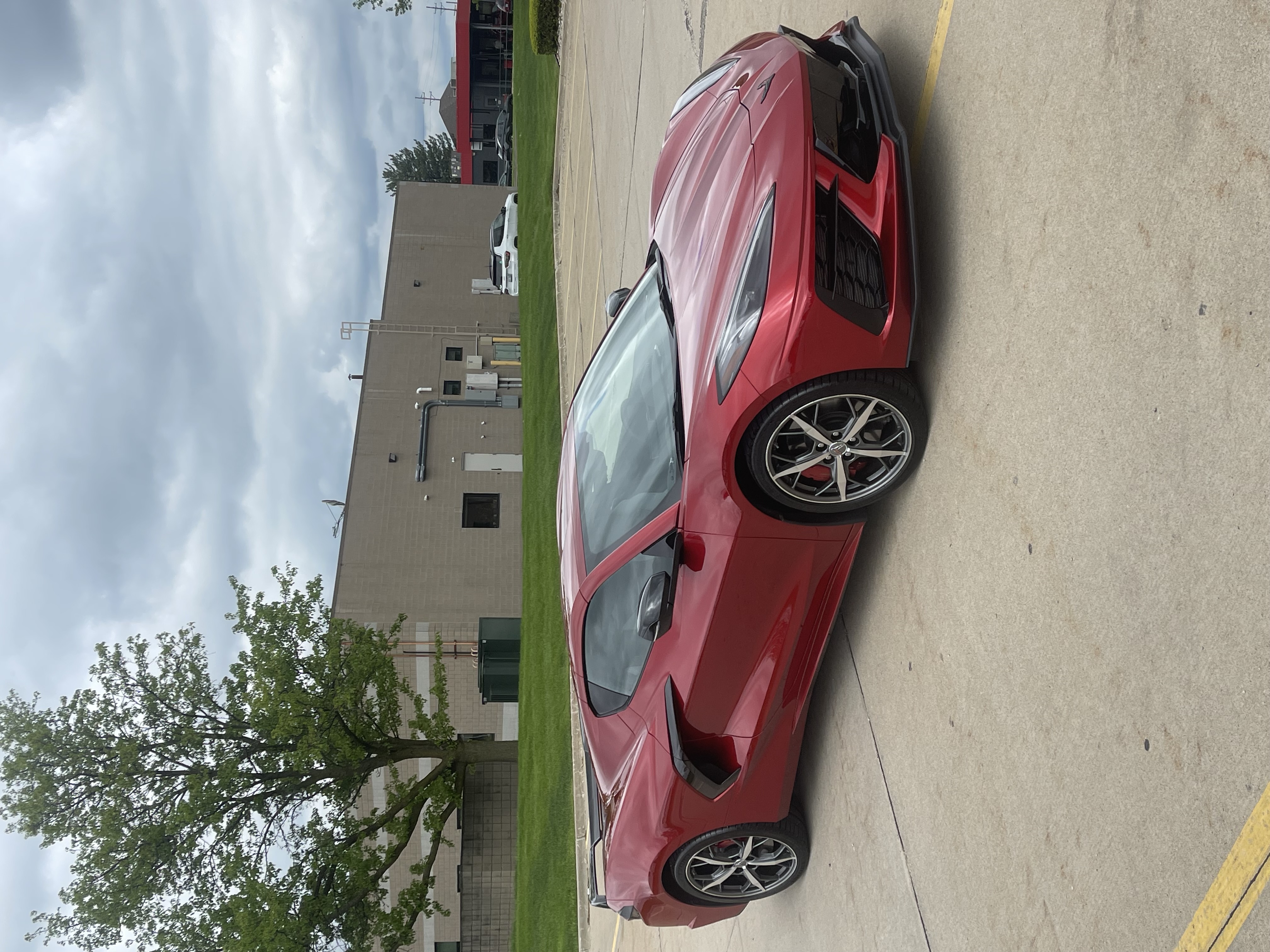 Used 2021 Chevrolet Corvette Stingray Preferred Cpe w/ Z51 Performance Package RWD image 1
