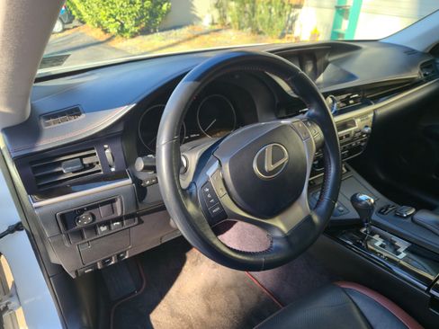 Used 2015 Lexus ES 350 image 14