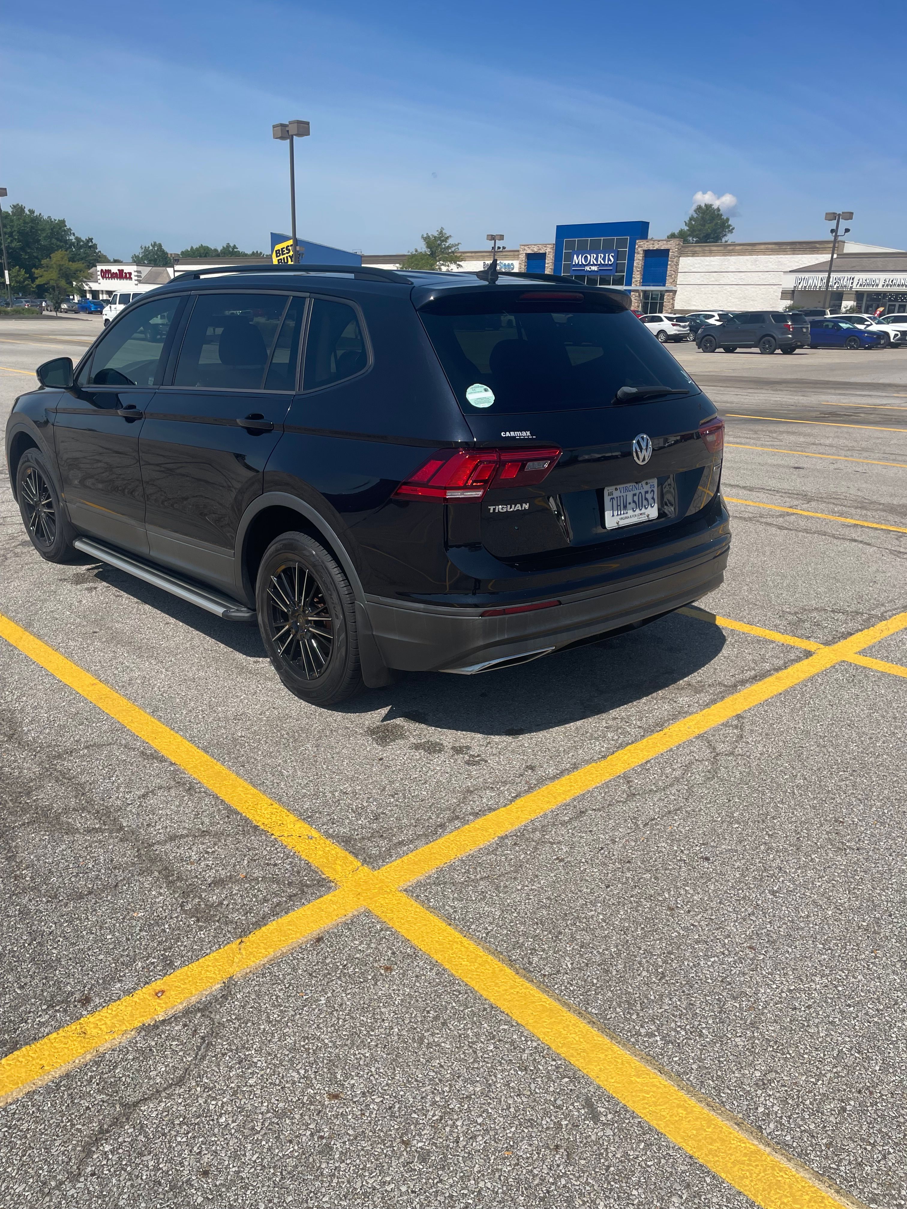 Used 2020 Volkswagen Tiguan S AWD/4WD image 5