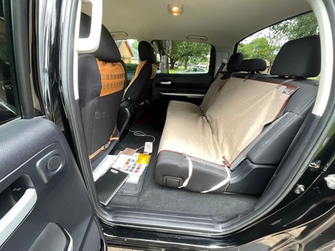 Used 2016 Toyota Tundra SR5 image 8