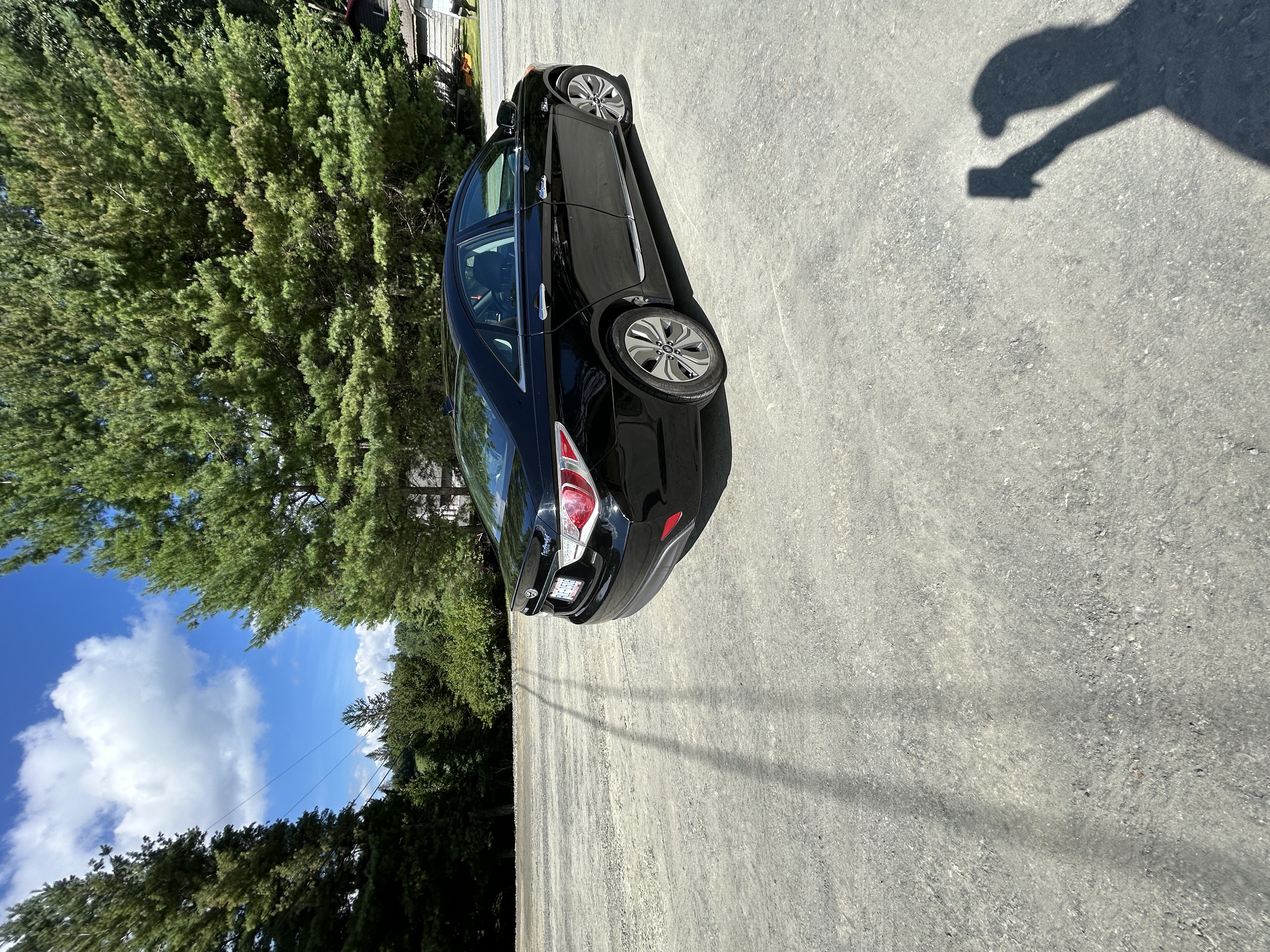 Used 2014 Hyundai Sonata Limited w/ Panoramic Sunroof Package 02 FWD image 9