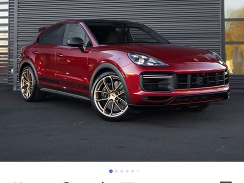 Used 2023 Porsche Cayenne Turbo GT image 15