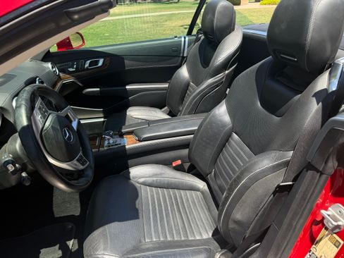 Used 2013 Mercedes-Benz SL 550 image 20