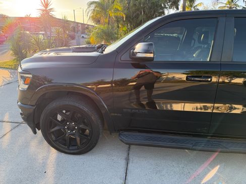 Used 2021 RAM 1500 Laramie image 2