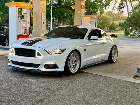 Used 2015 Ford Mustang GT Premium w/ Equipment Group 401A image 1