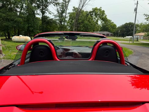 Used 2004 Porsche Boxster image 4