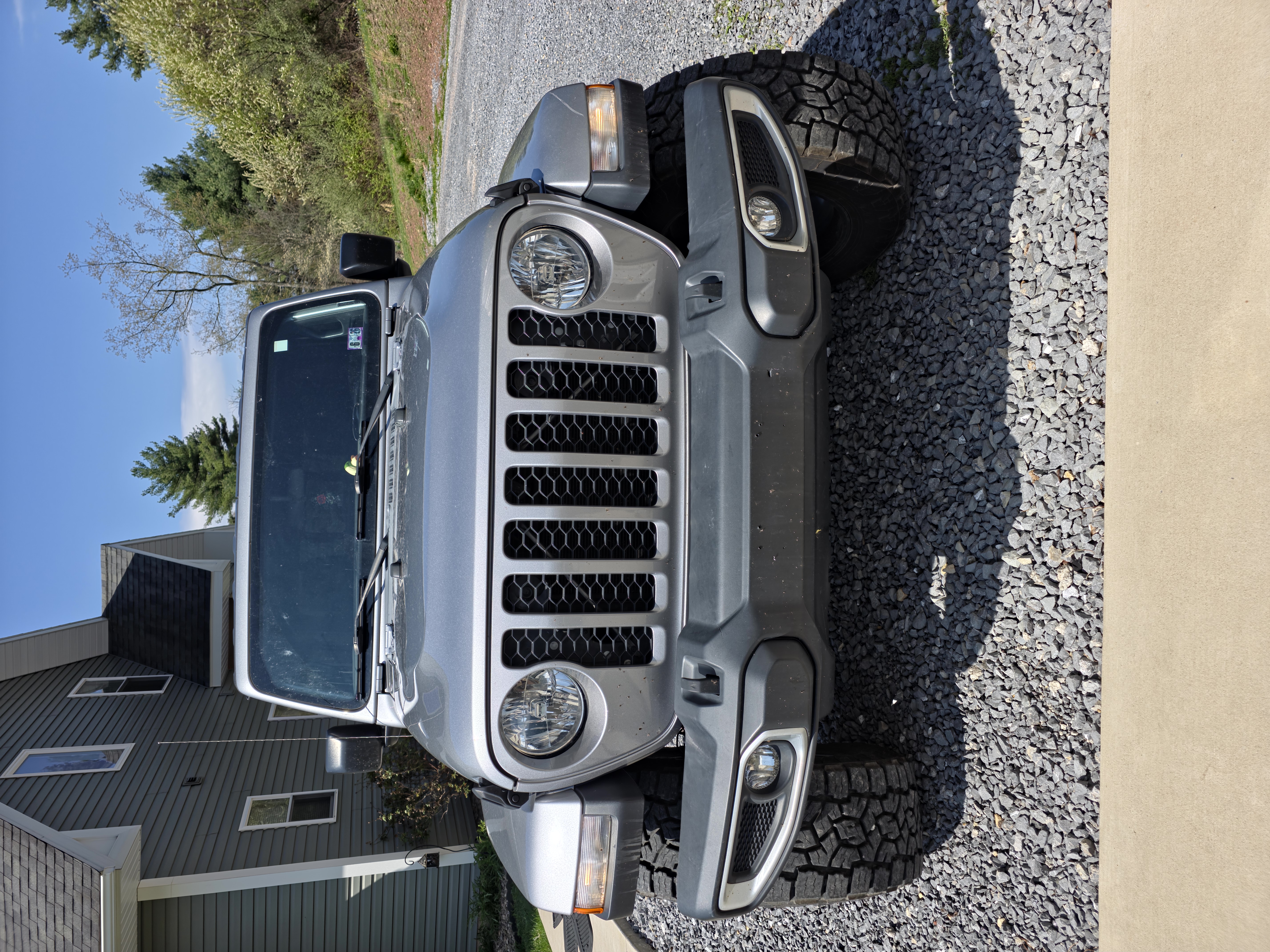 Used 2021 Jeep Gladiator Sport AWD/4WD image 13