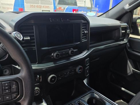 Used 2022 Ford F150 XL w/ STX Appearance Package RWD image 11