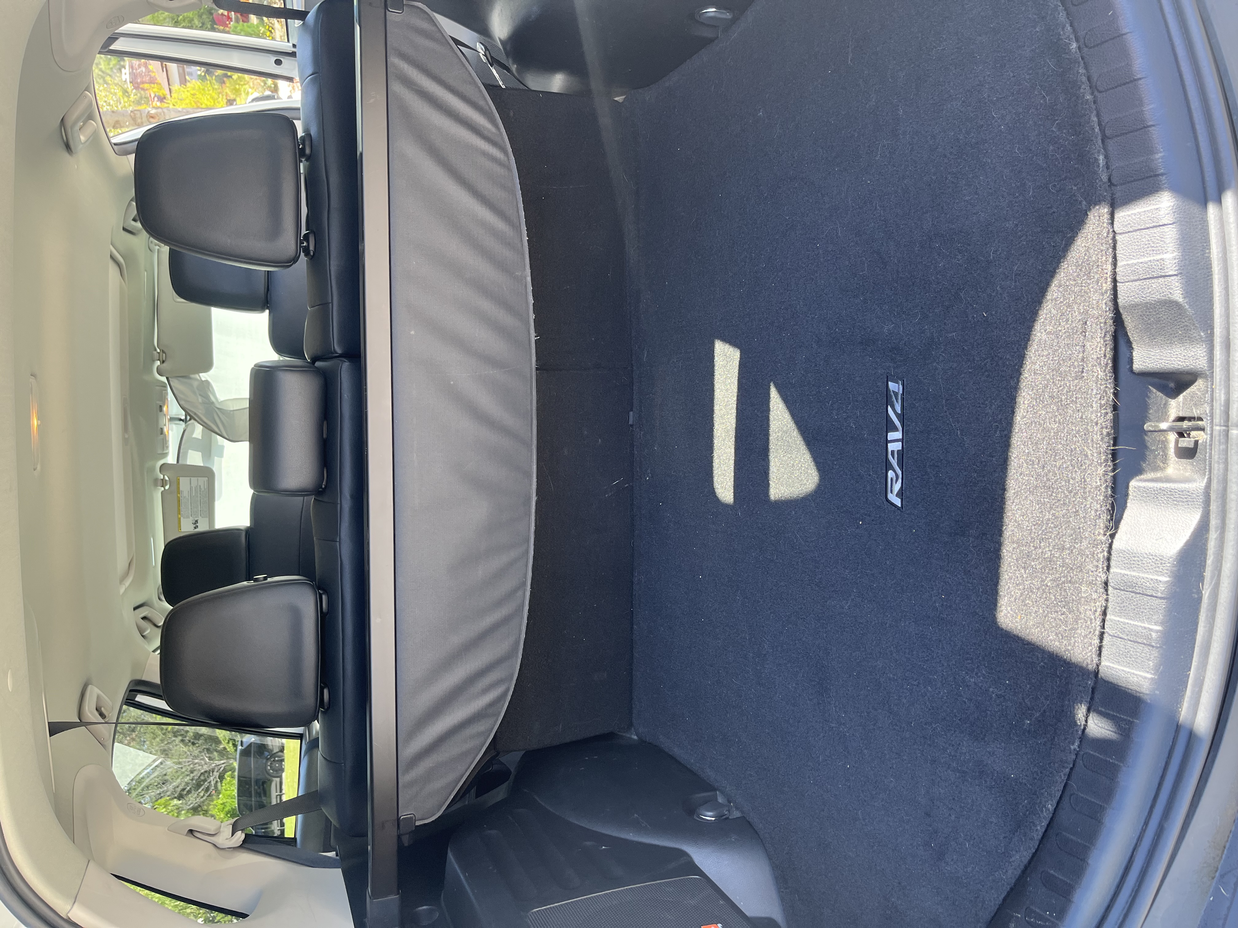 Used 2013 Toyota RAV4 Limited FWD image 12