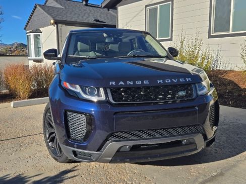 Used 2019 Land Rover Range Rover Evoque HSE Dynamic image 10