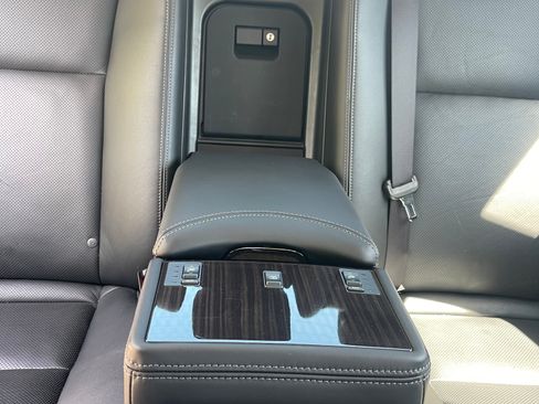 Used 2014 Lexus LS 460 AWD w/ Comfort Package image 11