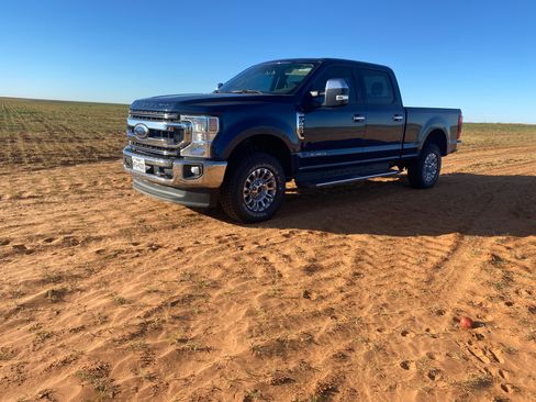 Used 2020 Ford F250 XLT w/ XLT Premium Package AWD/4WD image 8