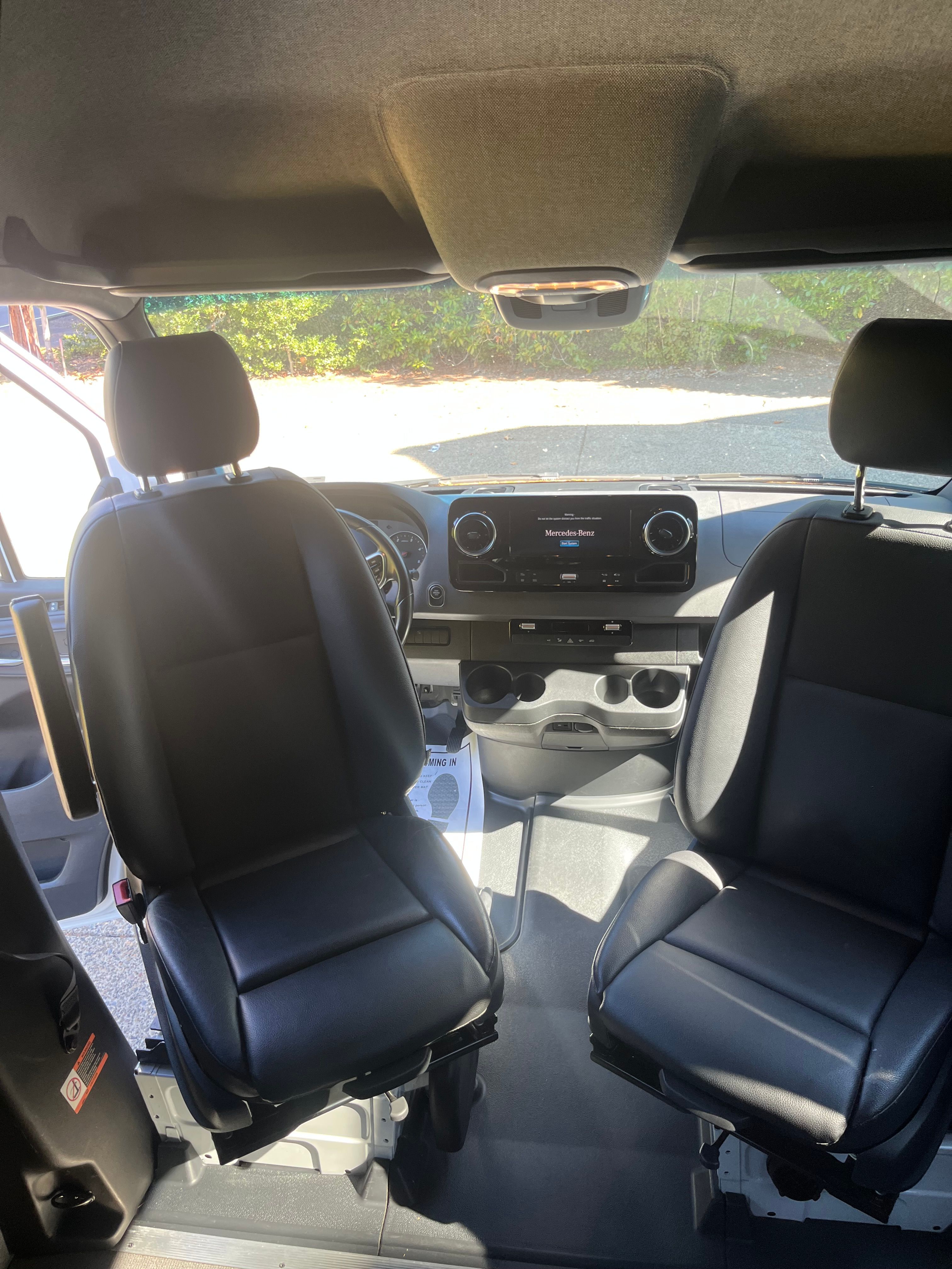 Used 2020 Mercedes-Benz Sprinter 2500 image 19