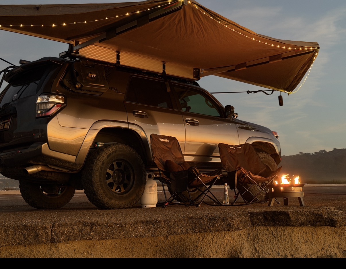 Used 2019 Toyota 4Runner TRD Off-Road AWD/4WD image 14