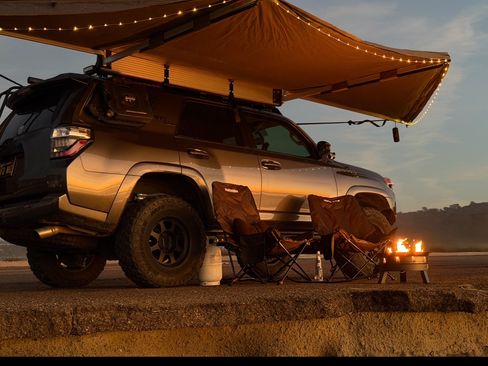 Used 2019 Toyota 4Runner TRD Off-Road AWD/4WD image 14