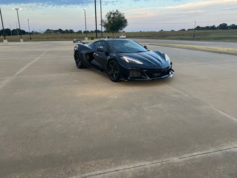 Used 2024 Chevrolet Corvette Z06 w/ Z07 Performance Package image 14