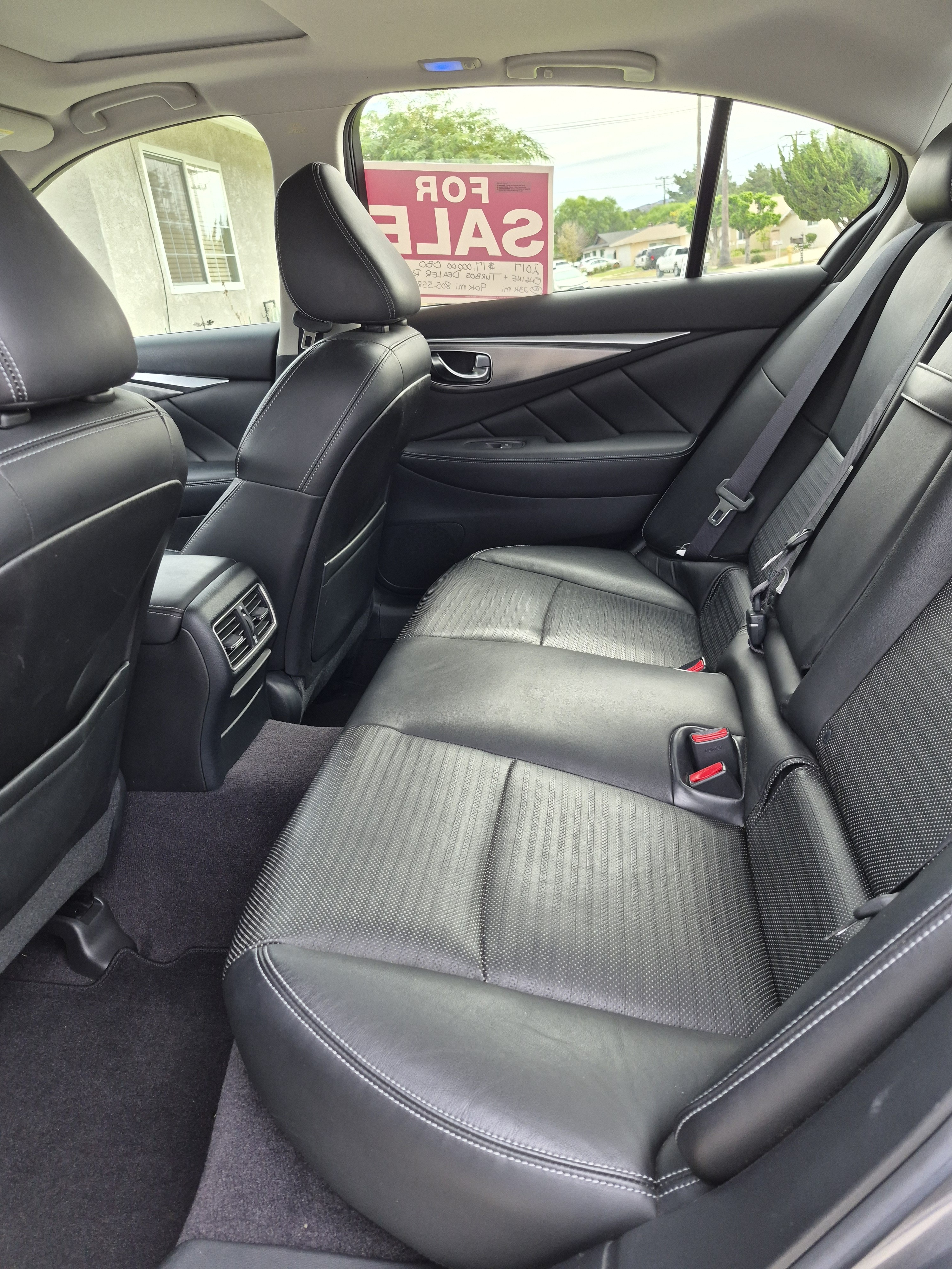 Used 2017 INFINITI Q50 Red Sport 400 w/ Cargo Package (L95) RWD image 12
