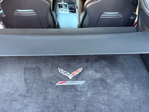 Used 2019 Chevrolet Corvette Z06 RWD image 13