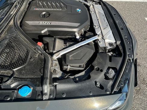 Used 2022 BMW M440i Convertible image 17